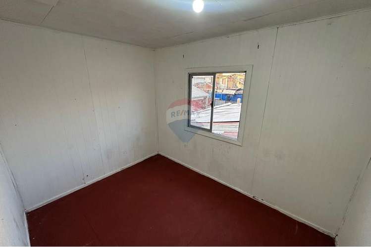 Arriendo casa trasera