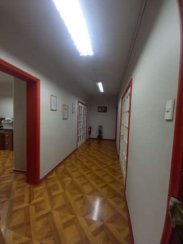 VENTA LOCAL COMERCIAL 2HAB 3BA SANTIAGO - Imagen 2