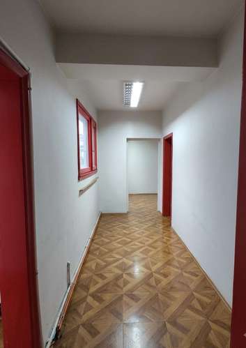 VENTA LOCAL COMERCIAL 2HAB 3BA SANTIAGO - Imagen 16
