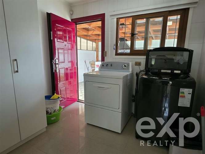 Casa en venta 3 dormitorios, 2 baños y patio - Imagen 10