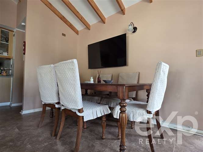 Casa en venta 3 dormitorios, 2 baños y patio - Imagen 6