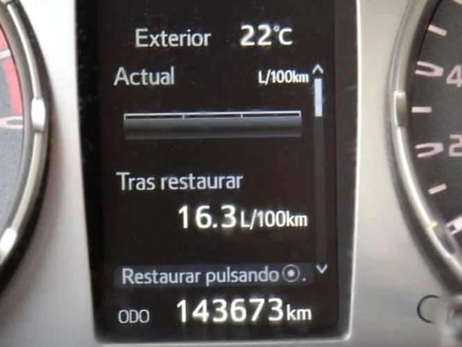 TOYOTA HILUX 2025 - Imagen 16