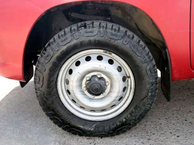 TOYOTA HILUX 2025 - Imagen 10