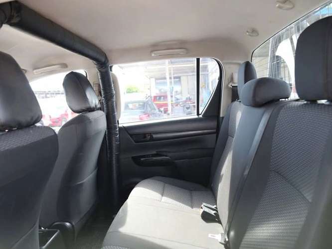 TOYOTA HILUX 2025 - Imagen 20