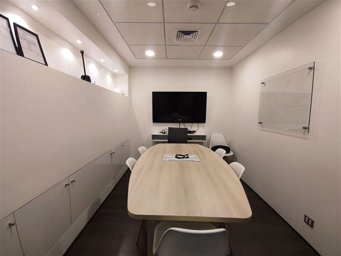 4 privados/2 salas reuniones/Parking Privado/golf- WTC