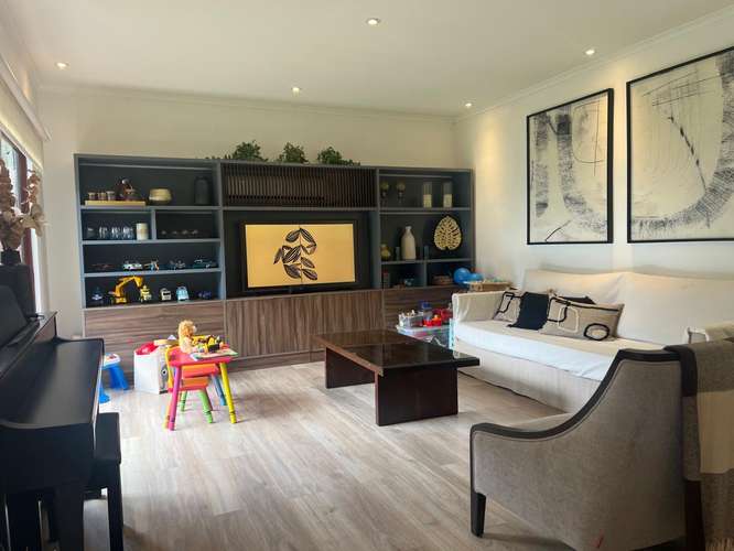 SE ARRIENDA HERMOSA CASA CONDOMINIO BOSQUE LAGUNA - Imagen 5
