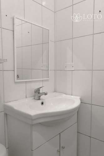 Se arrienda local comercial en paseo Comercial consolidado