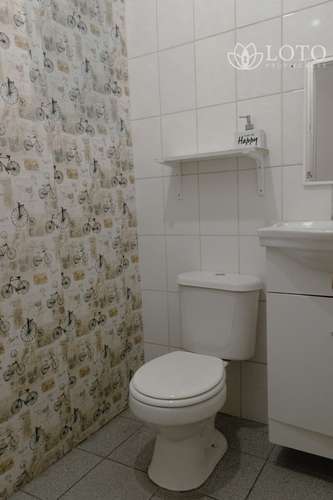 Se arrienda local comercial en paseo Comercial consolidado