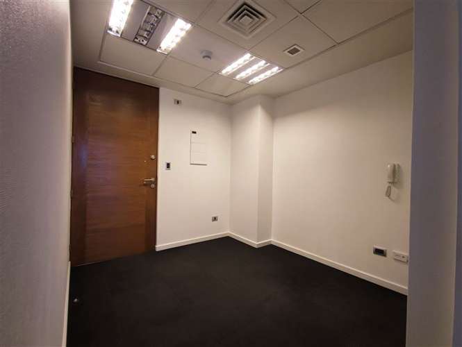 Oficina en arriendo 2 Ambientes/ Metro Ñuñoa