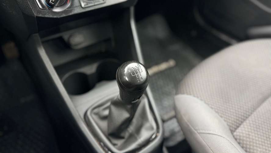 VOLKSWAGEN SAVEIRO 1.6 CD (2023) - Imagen 13
