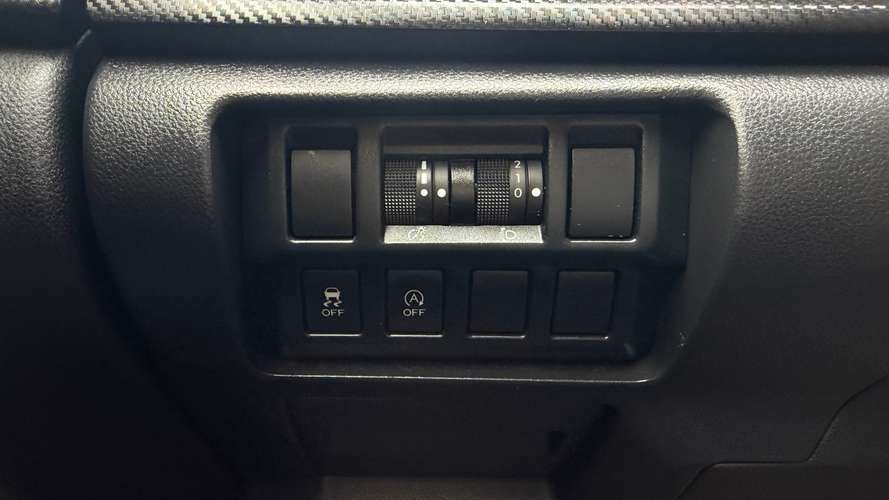 SUBARU IMPREZA 2.0 CVT AWD (2021) - Imagen 19