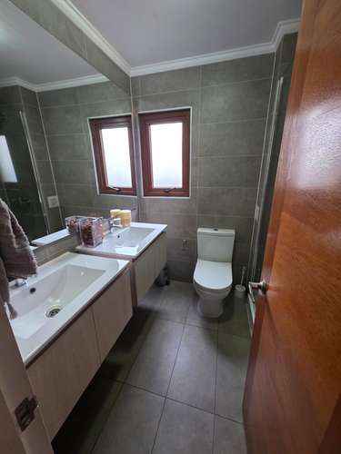 SE ARRIENDA HERMOSA CASA AMOBLADA SECTOR SOR VICENTA - Imagen 18