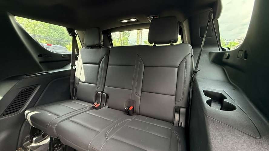 Chevrolet Tahoe Z71 4X4 5.3L AT (2022)
