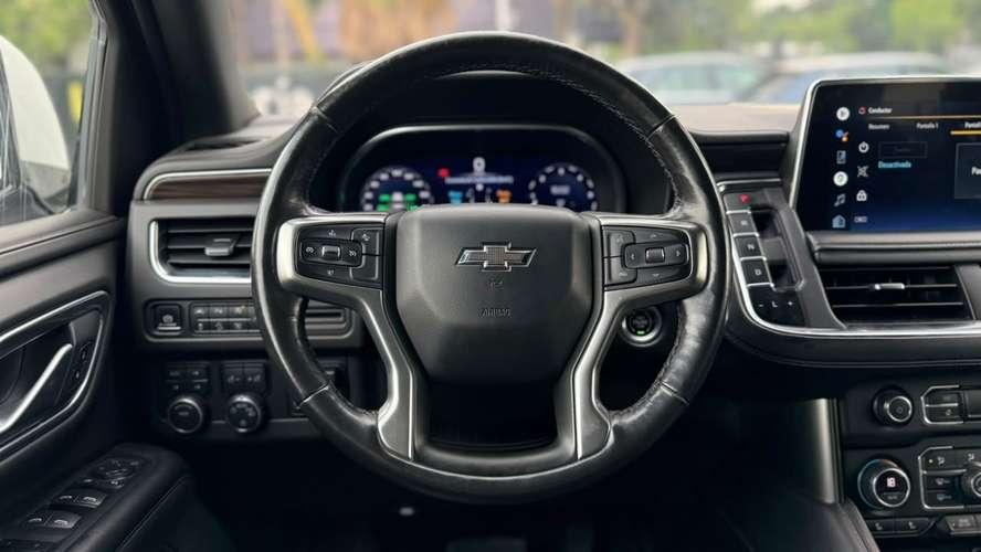 Chevrolet Tahoe Z71 4X4 5.3L AT (2022)