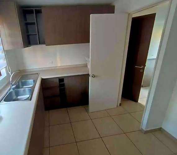 SE ARRIENDA HERMOSA CASA EN HACIENDA LAS CRUCES - Imagen 3