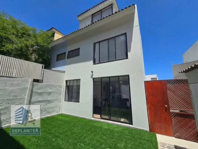 ARRIENDO Casa, 4 habitaciones Condominio Terrazas del Mar -  Sector Sur IQQ