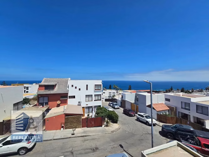 ARRIENDO Casa, 4 habitaciones Condominio Terrazas del Mar -  Sector Sur IQQ