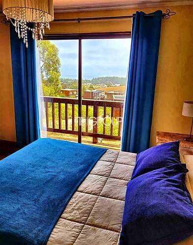 Venta Negocio Turístico - Casa y Cabañas con vista al mar