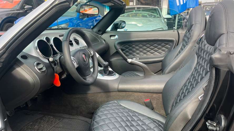 PONTIAC SOLSTICE 2.4 MT (2008)