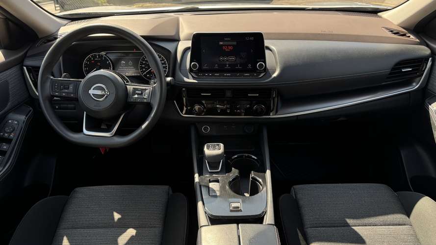 Nissan X-Trail 2.5 4X2 7P CVT (2024) - Imagen 6