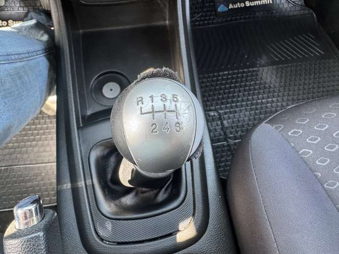 SSANGYONG KORANDO 2.0 MEC FULL AIRE AIRBAG ABS VER EN LAS CONDES 2014 - Imagen 13