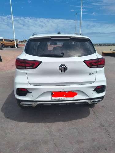 Vendo mi auto x cambio de rubro