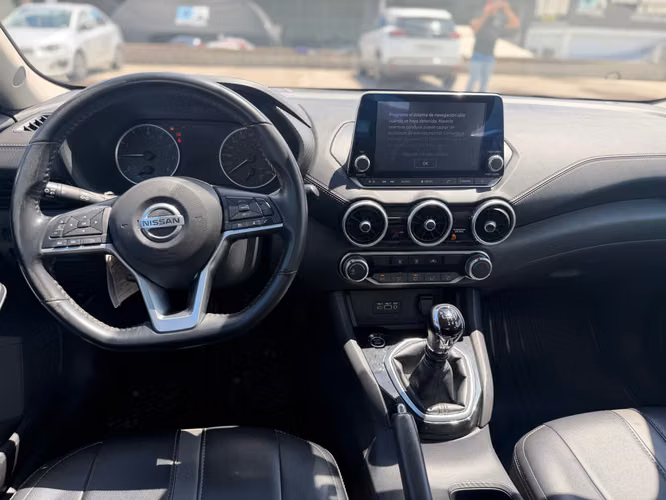 NISSAN SENTRA