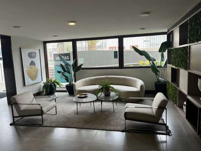 Arriendo Amplio Dpto 2D+1B,Cortinas Instaladas  (187108) - Imagen 2