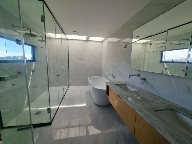VENDE moderna casa 4D, en Los Almendros, Viña del - Imagen 14