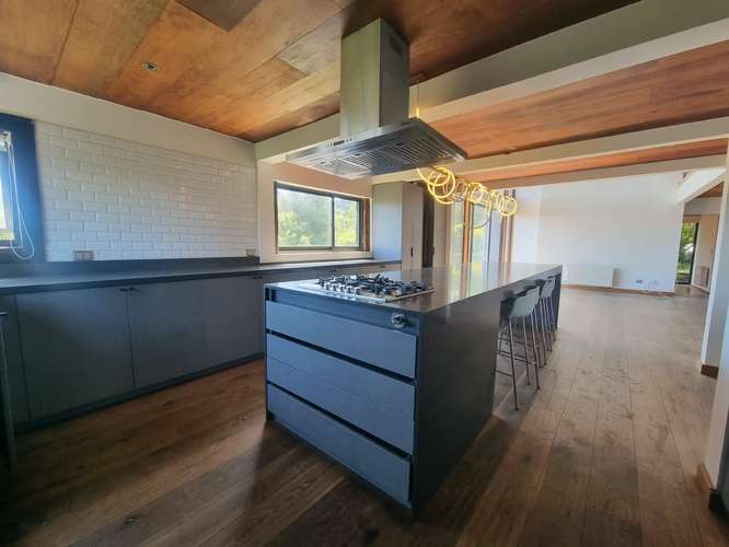 VENDE moderna casa 4D, en Los Almendros, Viña del - Imagen 10
