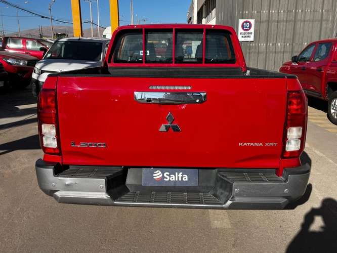 Mitsubishi L200 Katana D/C 2.4 TDI MT XRT 4X4 2024 - Imagen 6