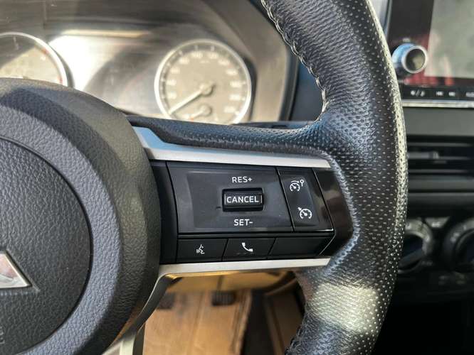 Mitsubishi L200 Katana D/C 2.4 TDI MT XRT 4X4 2024 - Imagen 17