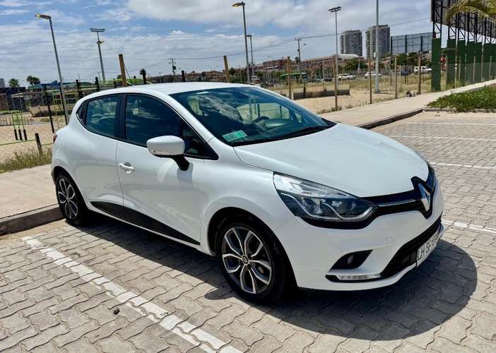 RENAULT CLIO EXPRESSION 1.2 – AÑO 2019