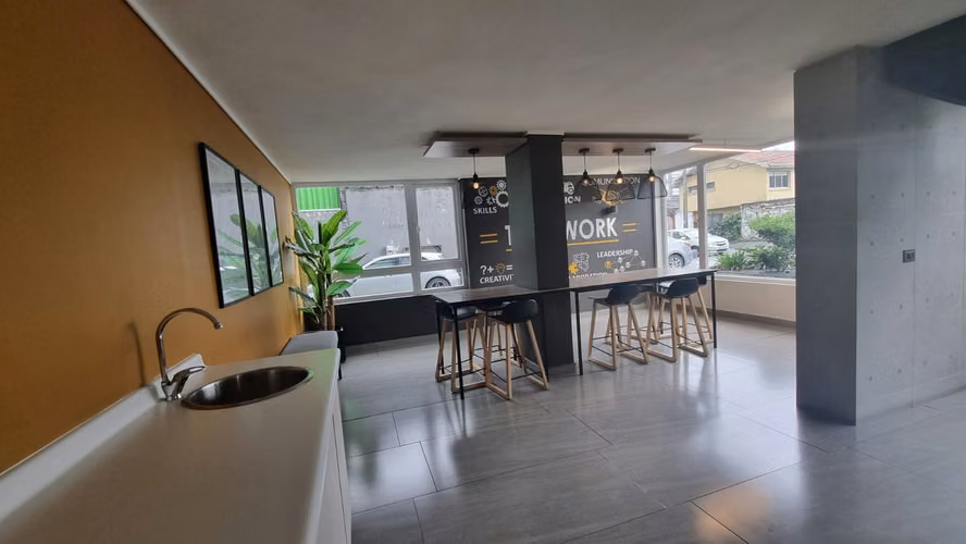 Moderno Departamento _ 2 Dormitorios + 2 Baños + Estac. - Imagen 15