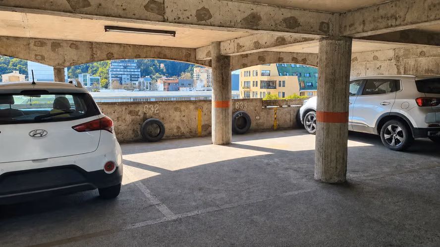 Estacionamiento Techado_piso 6_centro Concepción