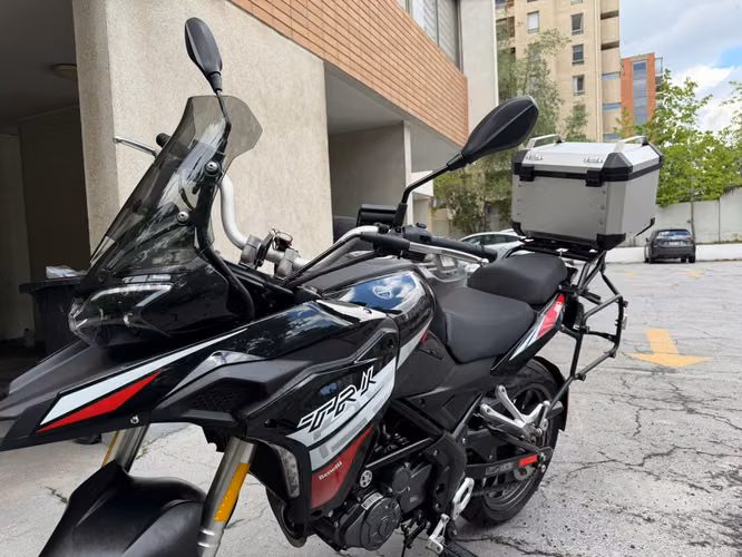 TRK 251 AÑO 2020 con 3.950 KM Y MALETAS