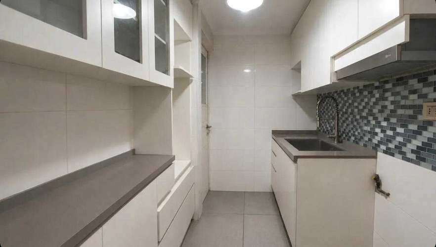 Moderna Casa con Excelente Conectividad (187145) - Imagen 9