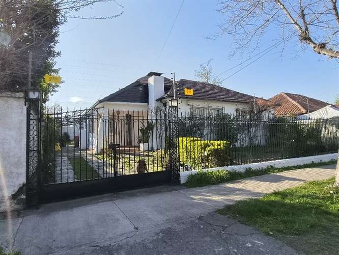 Casa en arriendo de 3 dorm. en Macul