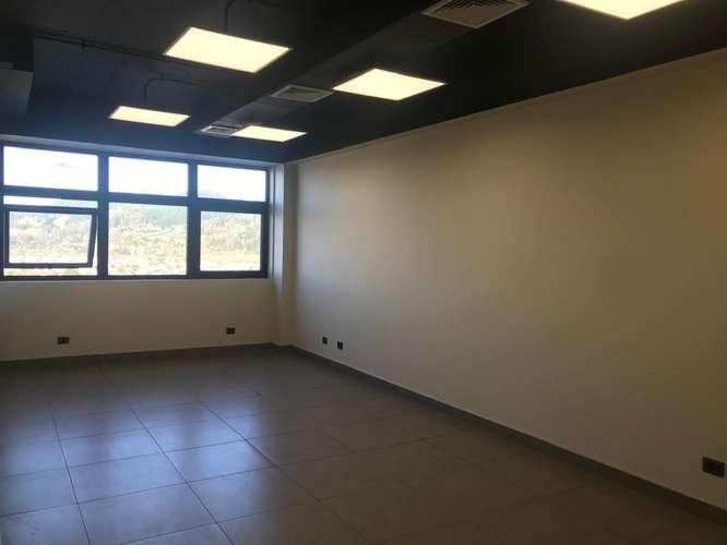 EXCELENTE OFICINA EN EDIFICIO TELAR, Pleno centro de TEMUCO - Imagen 6