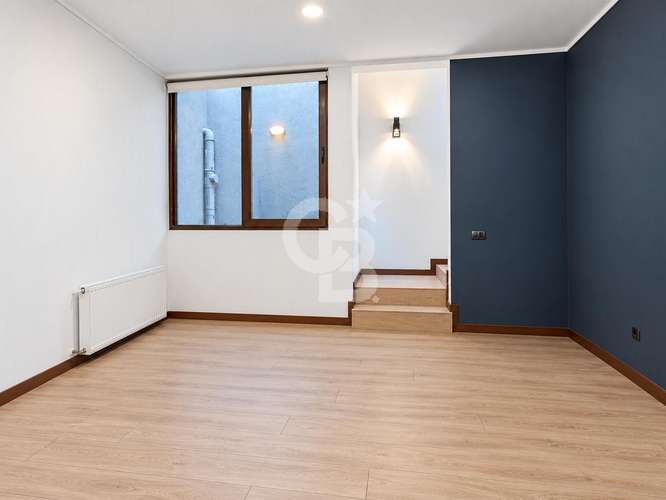 Departamento Triplex con Jardín Propio - Imagen 16