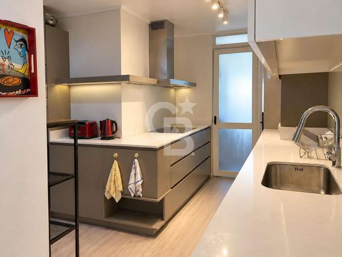 Departamento Triplex con Jardín Propio - Imagen 8