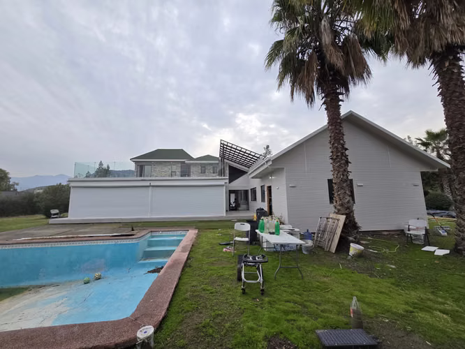 OPORTUNIDAD: PARCELA 5.000 m2 CON CASA 400 m2 CASI TERMINADA EN COND. MIRADOR DEL VALLE