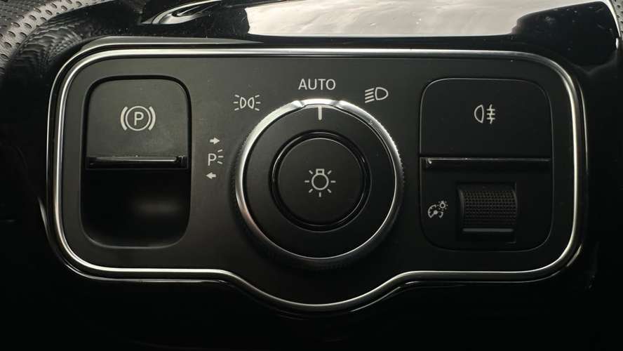 Mercedes Benz A200 200D (2020) - Imagen 20