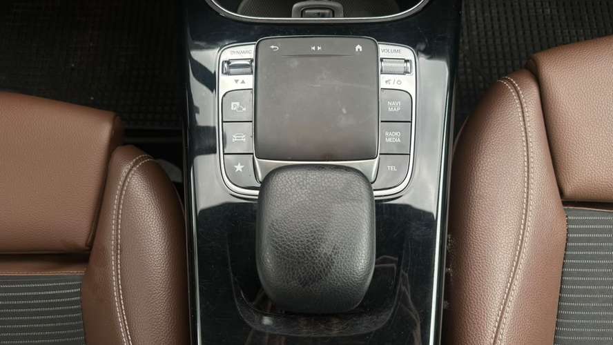 Mercedes Benz A200 200D (2020) - Imagen 8