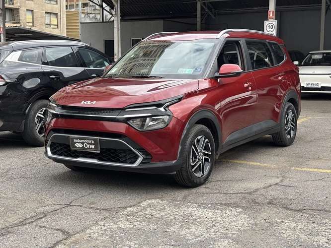 KIA CARENS 2025