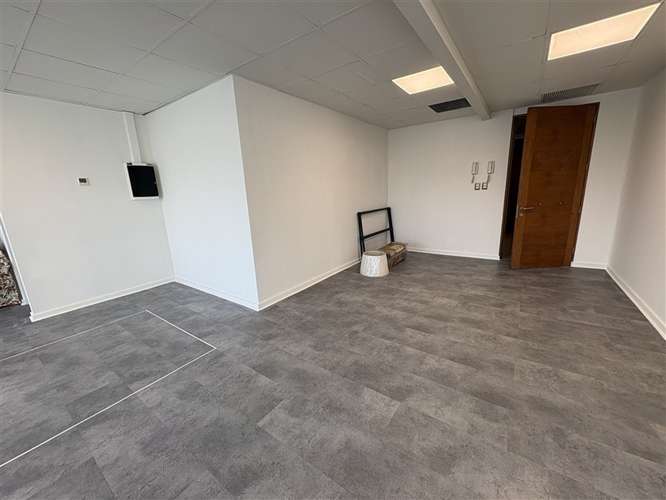 Oficina en arriendo en Lo Barnechea - Imagen 3