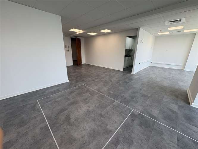 Oficina en arriendo en Lo Barnechea - Imagen 6