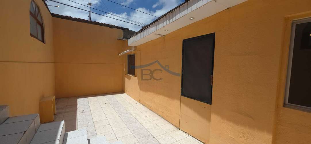 Casa esquina en arriendo, sector norte. (187167) - Imagen 19