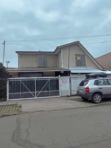 38 UF Arriendo Local comercial con casa ciudad Satélite Maipú
