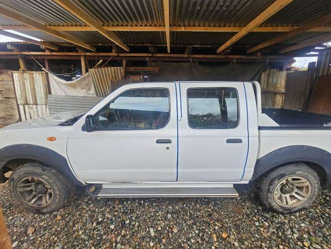 Nissan terrano 2010